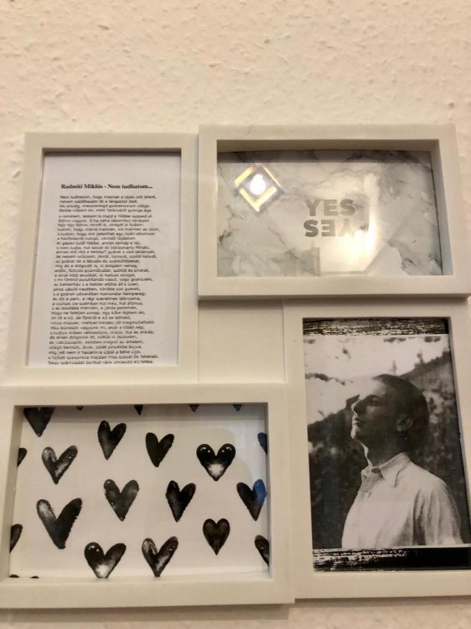 The Poet's Apartman