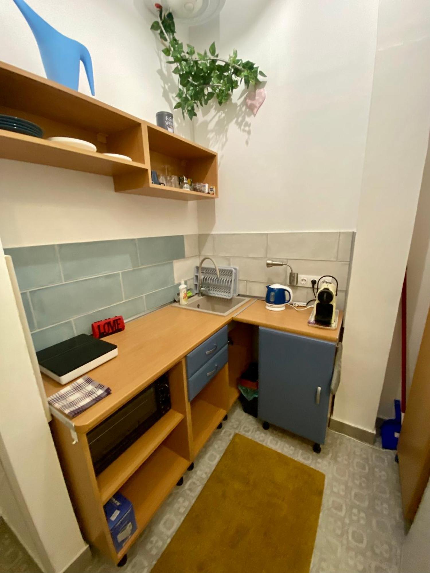 The Poet's Apartman